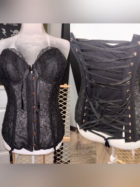 Fenty black Lace Strapless Corset with Garter Sz. L NWT